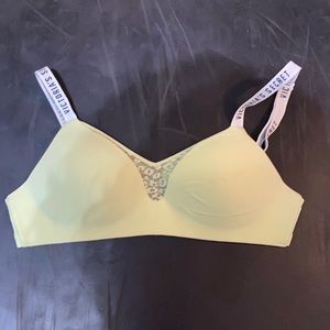 VS light highlighter yellow wireless bra
